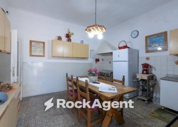 Cucina - Casa indipendente via Giuseppe Bandi, 20, Livorno - foto 11