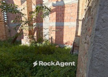 Giardino - Appartamento via Vittorio Niccoli, 72, Castelfiorentino - foto 8