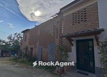 Facciata - Appartamento via Vittorio Niccoli, 72, Castelfiorentino - foto 15