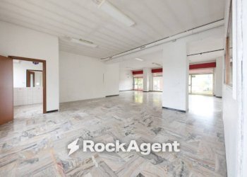 Interno non residenziale - Negozio viale Stazione Centrale, Ovada - foto 4