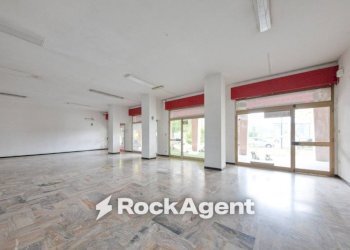 Interno non residenziale - Negozio viale Stazione Centrale, Ovada - foto 7