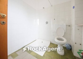 Bagno - Negozio viale Stazione Centrale, Ovada - foto 25