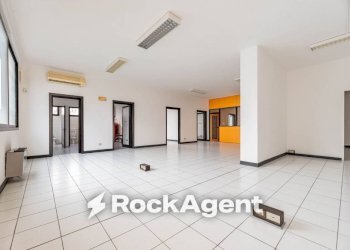 Ufficio - Ufficio via F. Petrarca, 37, Piove di Sacco - foto 2