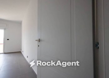 Camera da letto - Quadrilocale viale Vincenzo de Filippis, 320, Catanzaro - foto 14