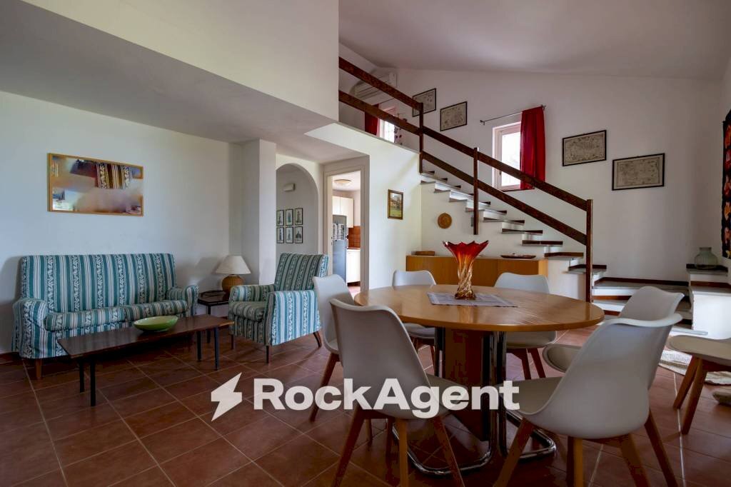 Salone - Villa via Mandrelli, Montauro - photo 2