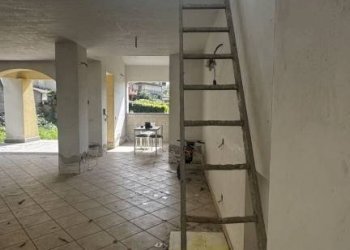 Interno palazzo - Villa via dei Costaroni, 87, Riano - photo 13