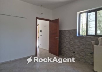 Salone - Appartamento strada Comunale Marrone, Capurso - foto 4