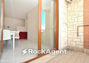 Balcone - Bilocale via del Crocifisso, 115, Latina - foto 13