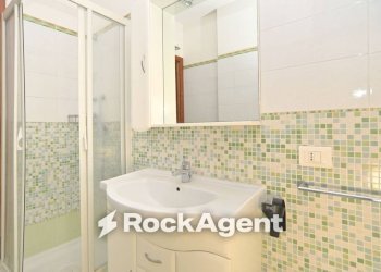 Bagno - Bilocale via del Crocifisso, 115, Latina - foto 22