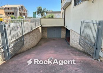Box auto - Two-room apartment via del Crocifisso, 115, Latina - photo 33