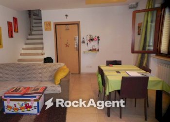 Salone - Apartment via Pietro Nenni, 39, Montecarotto - photo 10