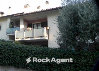 Facciata - Apartment via Pietro Nenni, 39, Montecarotto - photo 34