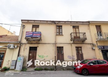 Facciata - Stabile - Palazzo via Francesco Paglia, 44, Catanzaro - foto 2