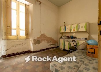 Camera da letto - Stable - Palace via Francesco Paglia, 44, Catanzaro - photo 18