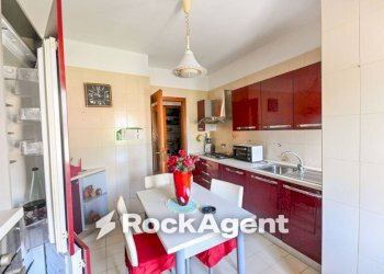Cucina - Quadrilocale viale Brutium, 10, Catanzaro - foto 14