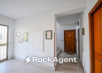 Interno palazzo - Quadrilocale viale Brutium, 10, Catanzaro - foto 31