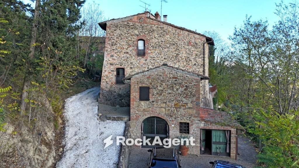 Facciata - Stable - Palace strada Comunale di Catignano, Gambassi Terme - photo 2