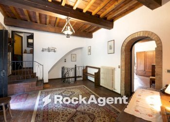 Disimpegno - Stabile - Palazzo strada Comunale di Catignano, Gambassi Terme - foto 3