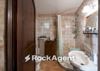 Bagno - Stabile - Palazzo strada Comunale di Catignano, Gambassi Terme - foto 18