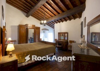 Camera da letto - Stabile - Palazzo strada Comunale di Catignano, Gambassi Terme - foto 20