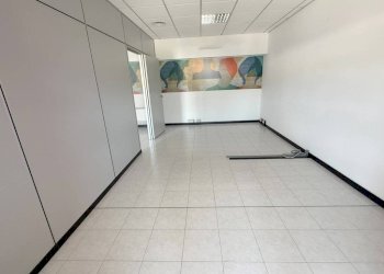 Ufficio - Office strada Provinciale Briantea, Ambivere - photo 7