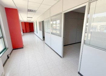Ufficio - Office strada Provinciale Briantea, Ambivere - photo 10