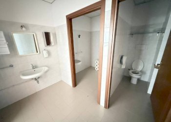 Bagno - Office strada Provinciale Briantea, Ambivere - photo 20