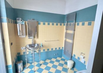 Bagno - Office via Provinciale, Lallio - photo 6