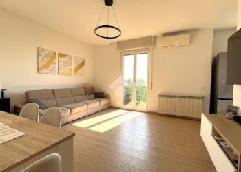 Three-room apartment Via Santa Cecilia, Carugate - photo 2