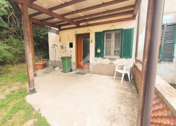 Independent house Frazione Zelassi, Garbagna - photo 1