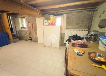 Independent house Frazione Zelassi, Garbagna - photo 9
