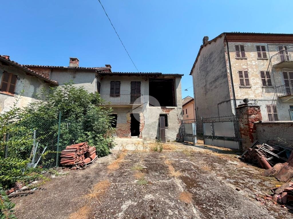 Semi-detached house Via Roma, Calliano - photo 1