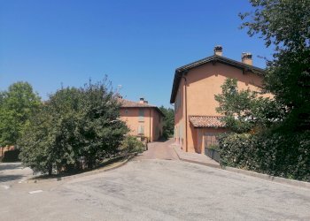 Quadrilocale Via  Gessaroli, Bologna (zona Colli) - foto 2