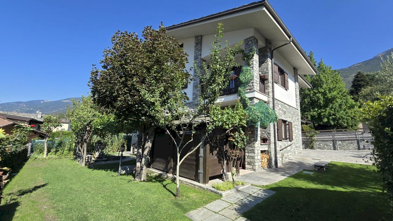 Villa Località Condemine, Saint-Christophe - foto 1