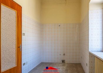 Stable - Palace Via Giacomo Matteotti, 8, Caraglio - photo 17