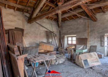 Stable - Palace Via Giacomo Matteotti, 8, Caraglio - photo 32