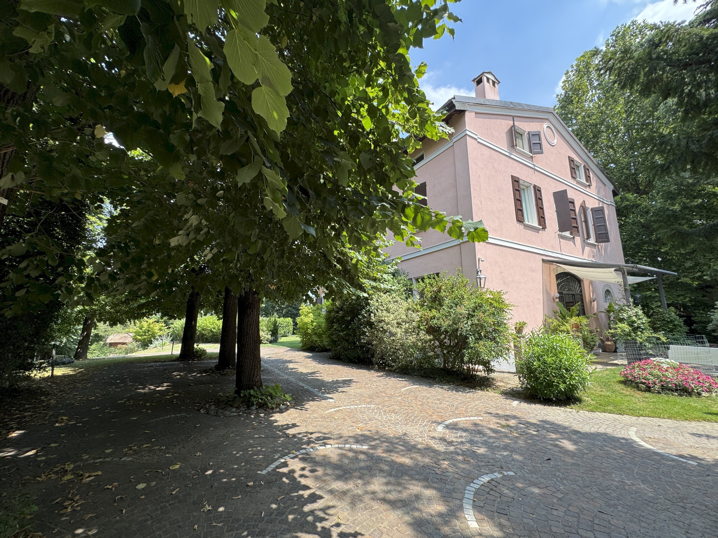 ESTERNO - Villa via Montebello, San Lazzaro di Savena - foto 3