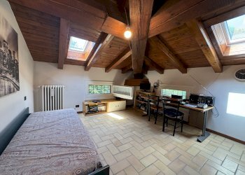 CAMERA DA LETTO - Appartamento in Villa via Montebello, San Lazzaro di Savena - foto 32