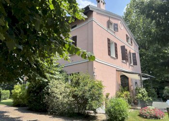 ESTERNO - Appartamento in Villa via Montebello, San Lazzaro di Savena - foto 1