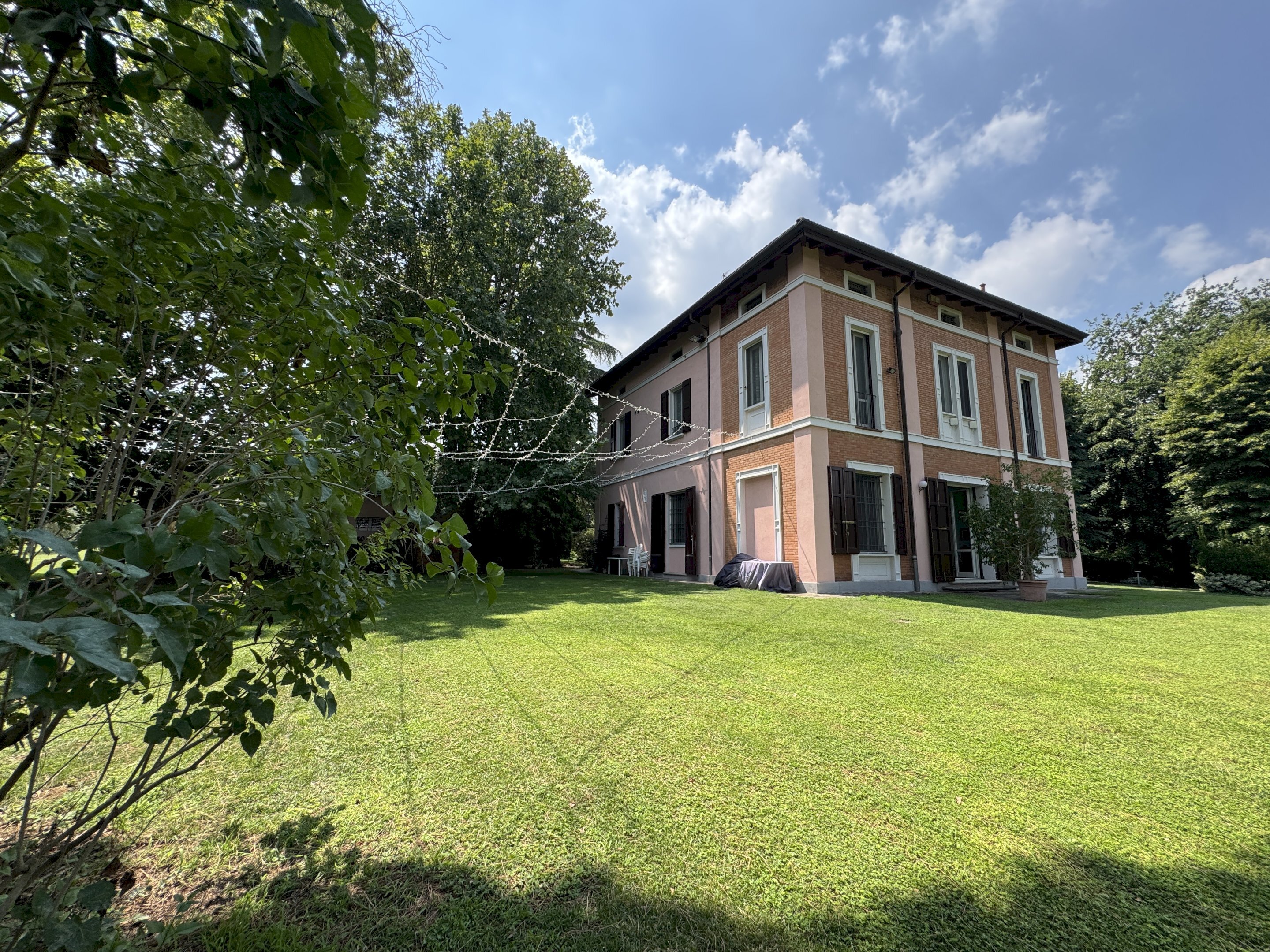 ESTERNO - Appartamento in Villa via Montebello, San Lazzaro di Savena - foto 2