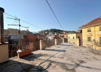 Quadrilocale Via P. Anfossi, Genova (zona Pontedecimo) - foto 2