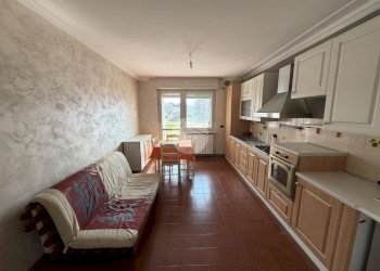 Two-room apartment Strada Della Magra, Torino (neighborhood Barca) - photo 1