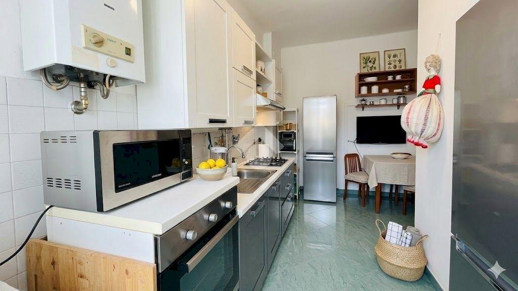 Three-room apartment Piazza Alfieri, Beinasco - photo 1