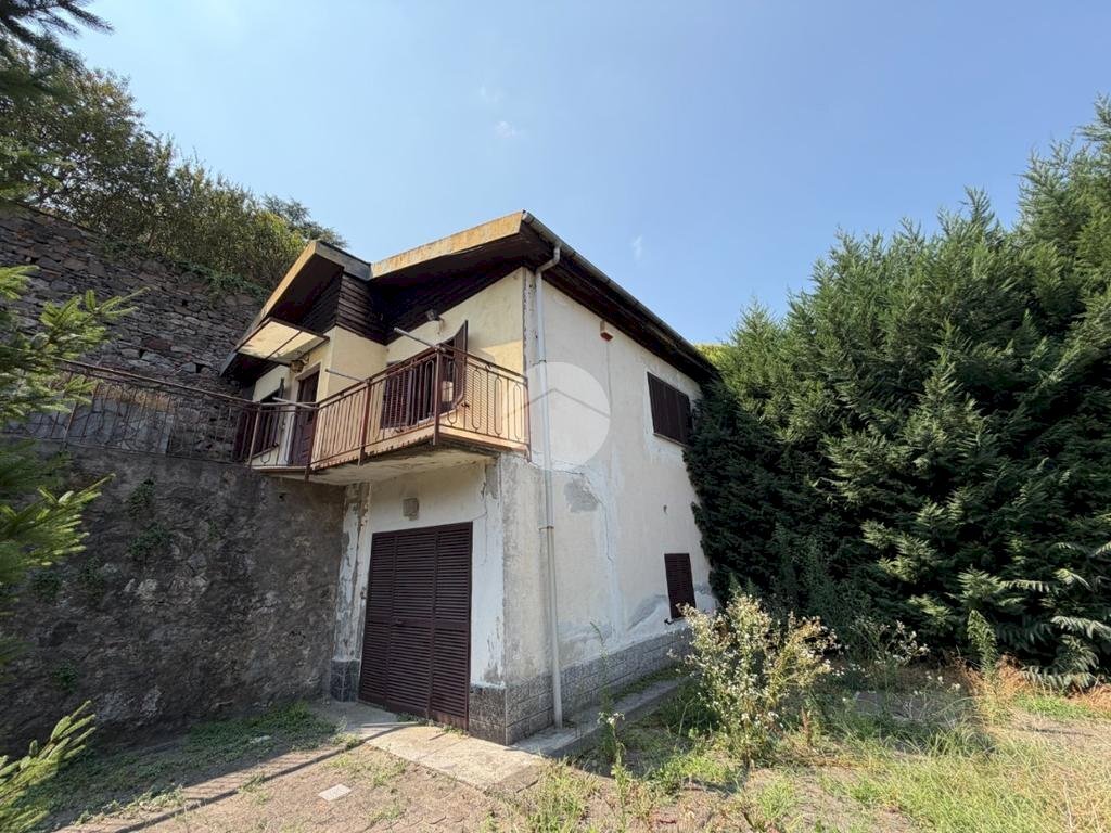 Semi-detached house Via del forno, Ivrea - photo 3