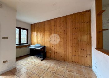 Semi-detached house Via del forno, Ivrea - photo 16