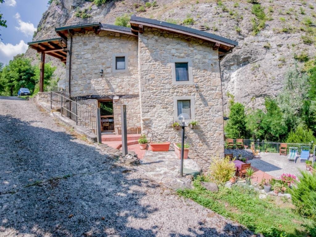 Casa indipendente Via Cucco, Vergato - foto 2
