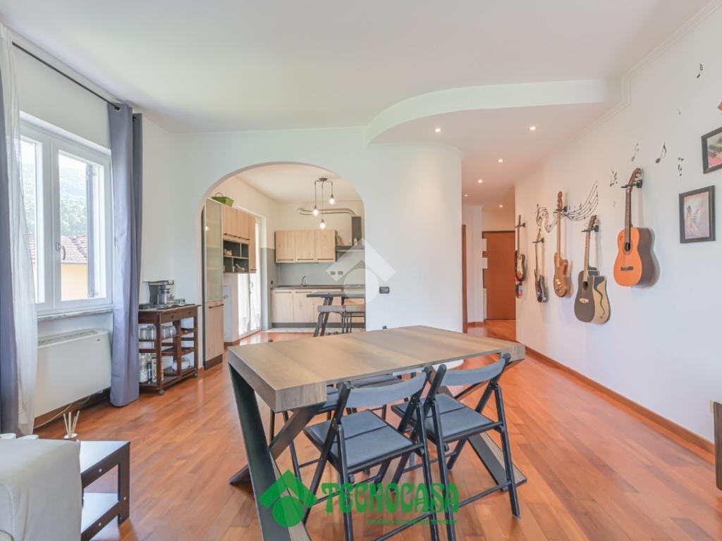 Four-room apartment Via XXV Aprile, Ameglia - photo 1