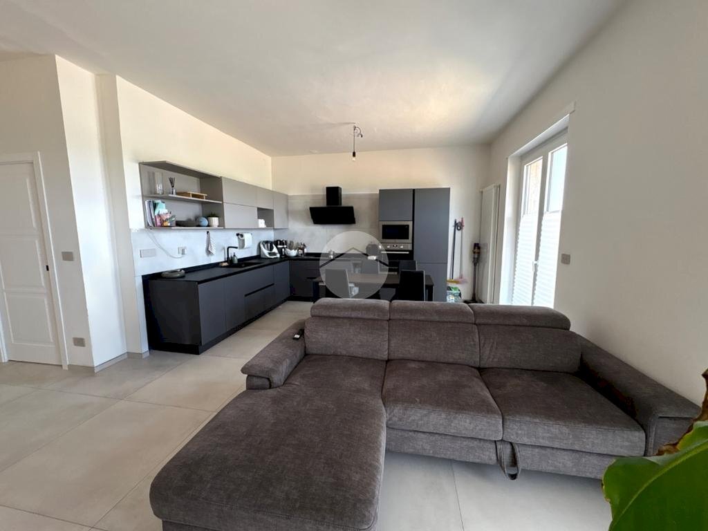Three-room apartment Via garessio, Rivoli - photo 2