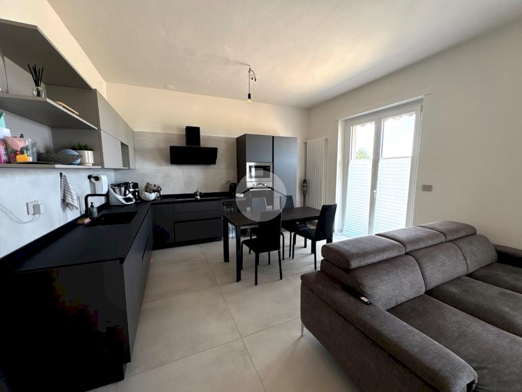 Three-room apartment Via garessio, Rivoli - photo 3