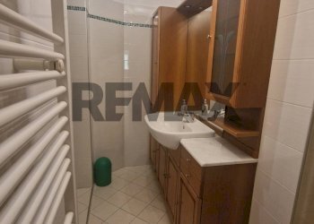 Three-room apartment Via Madama Cristina, 20
San Salvario, Torino (neighborhood San Salvario) - photo 5